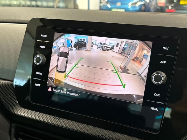 Used Volkswagen T-Cross 2025 for sale - 76143004: Photo 23