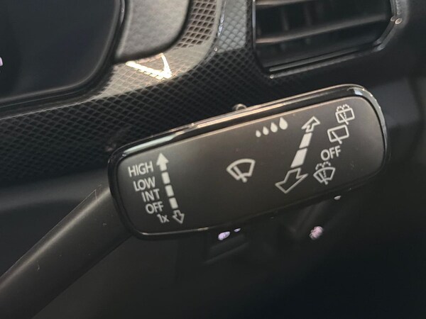 Used Volkswagen T-Cross 2025 for sale - 76143004: Photo 27