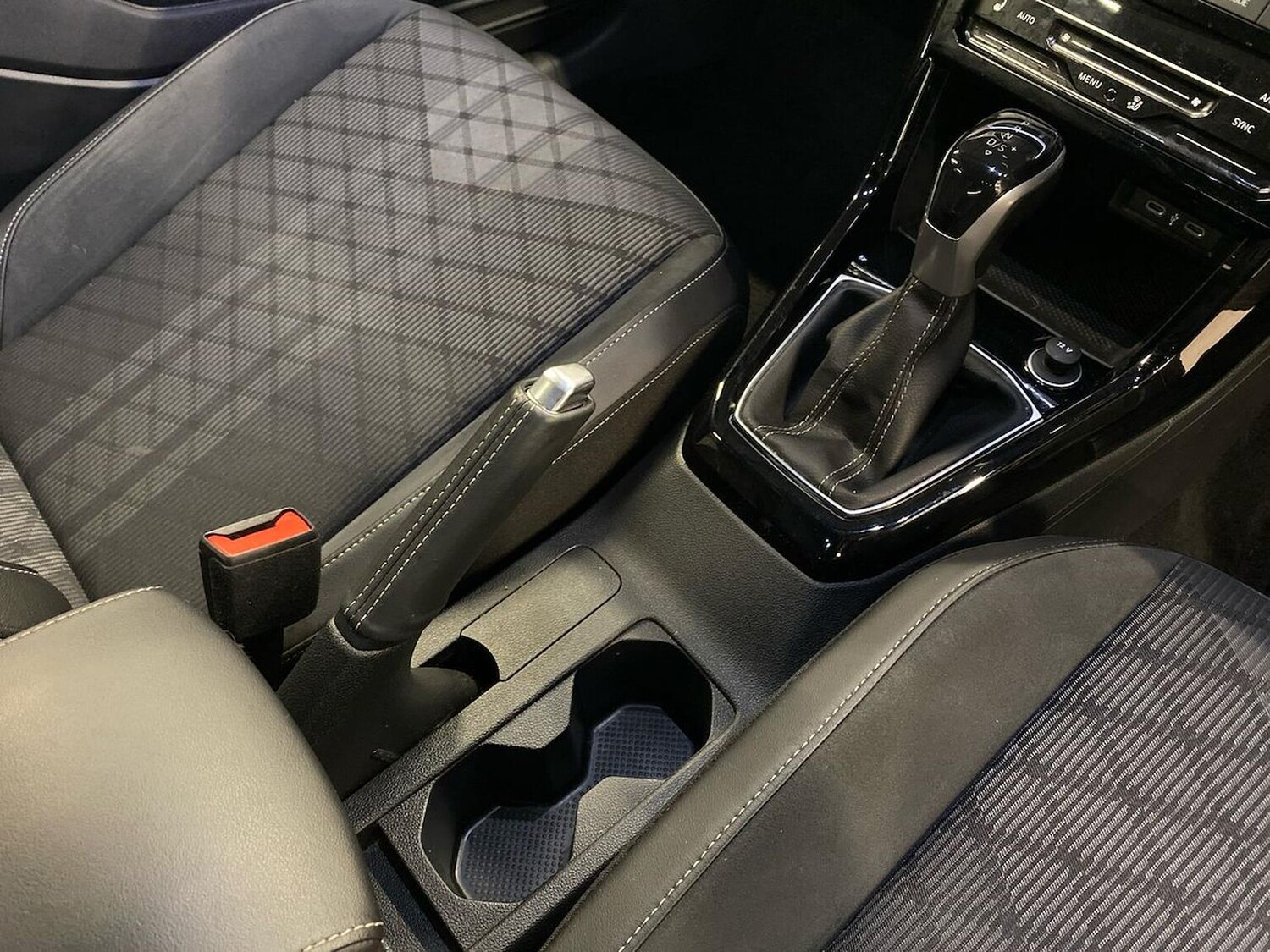 Used Volkswagen T-Cross 2024 for sale - 77487842: Photo 13