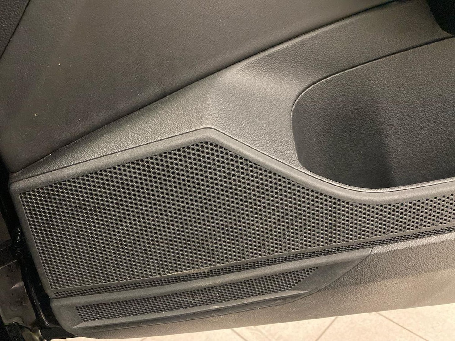 Used Volkswagen T-Cross 2024 for sale - 77487842: Photo 30