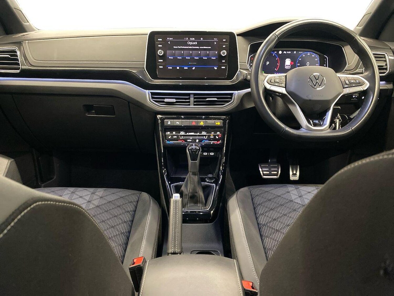 Used Volkswagen T-Cross 2024 for sale - 77487842: Photo 8