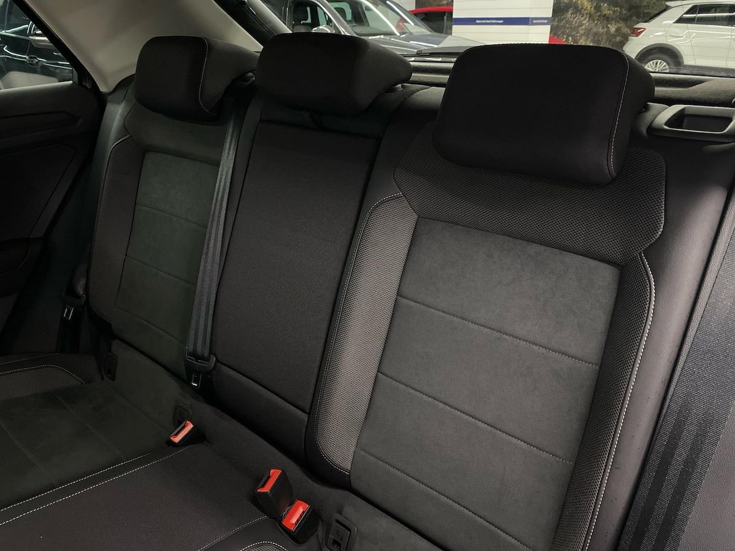 Used Volkswagen T-Roc 2022 for sale - 77567676: Photo 16