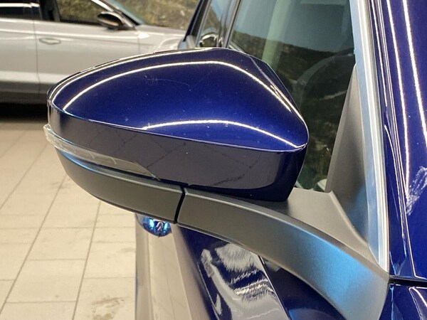 Used Volkswagen T-Roc 2019 for sale - 75956595: Photo 32
