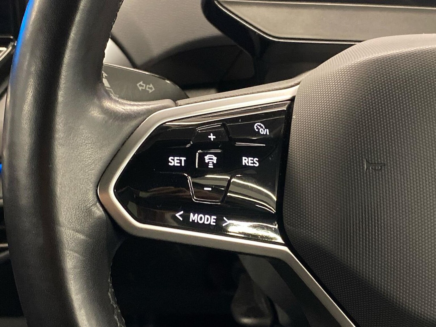 Used Volkswagen ID.4 2022 for sale - 76951200: Photo 28