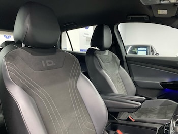 Used Volkswagen ID.4 2022 for sale - 76951200: Photo