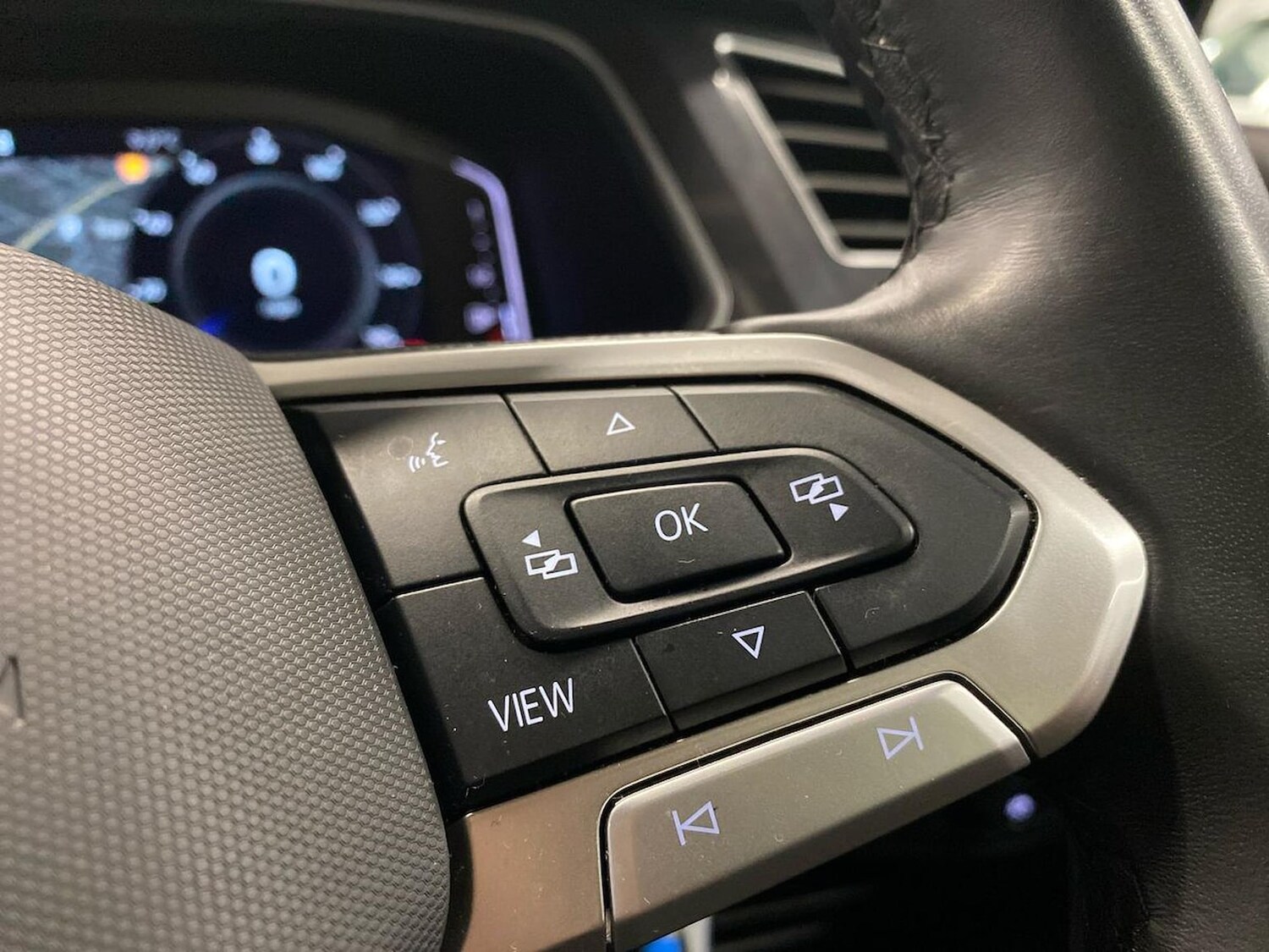 Used Volkswagen Tiguan Allspace 2024 for sale - 77487854: Photo 25