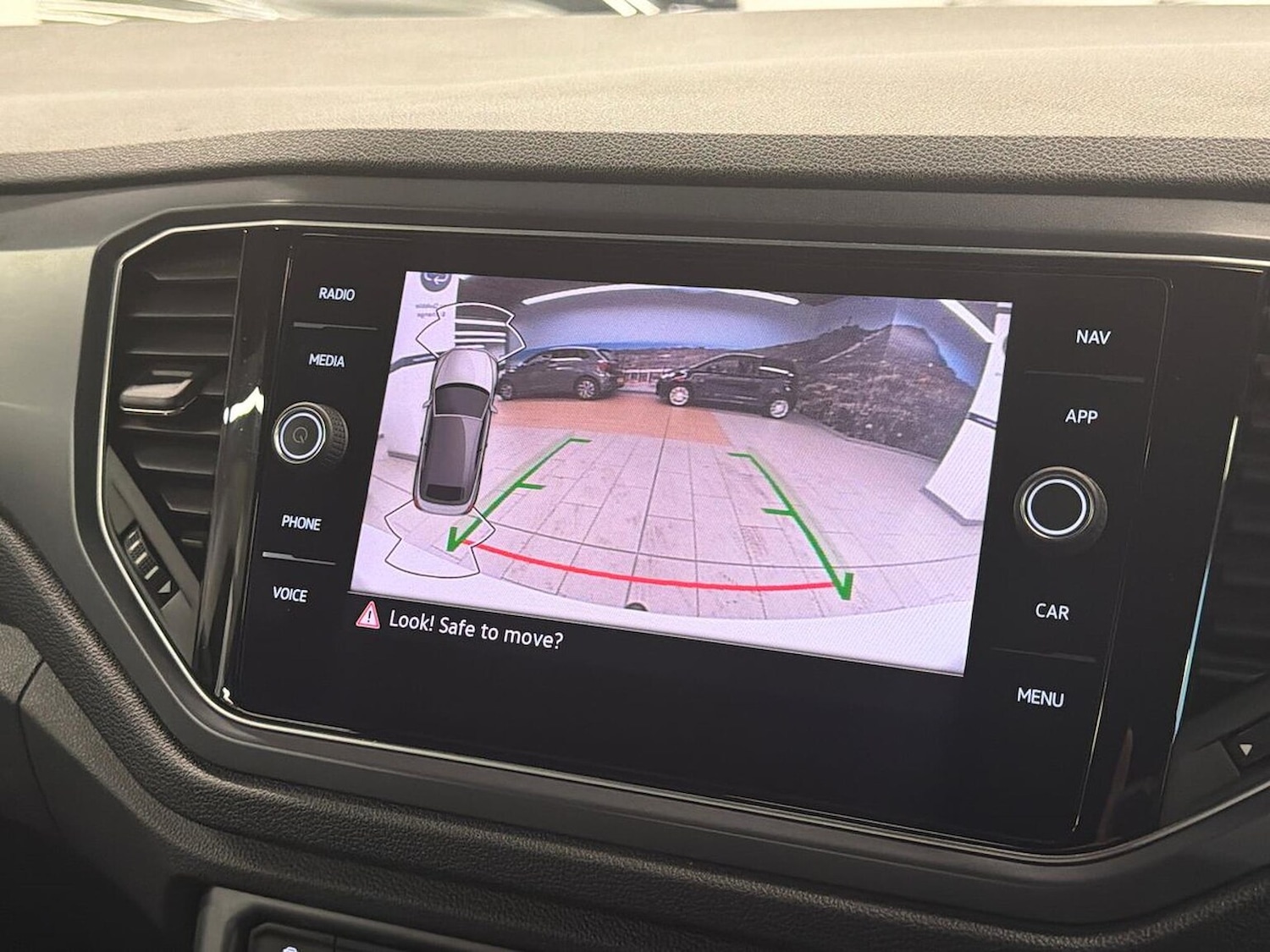 Used Volkswagen T-Roc 2021 for sale - 76735598: Photo 23