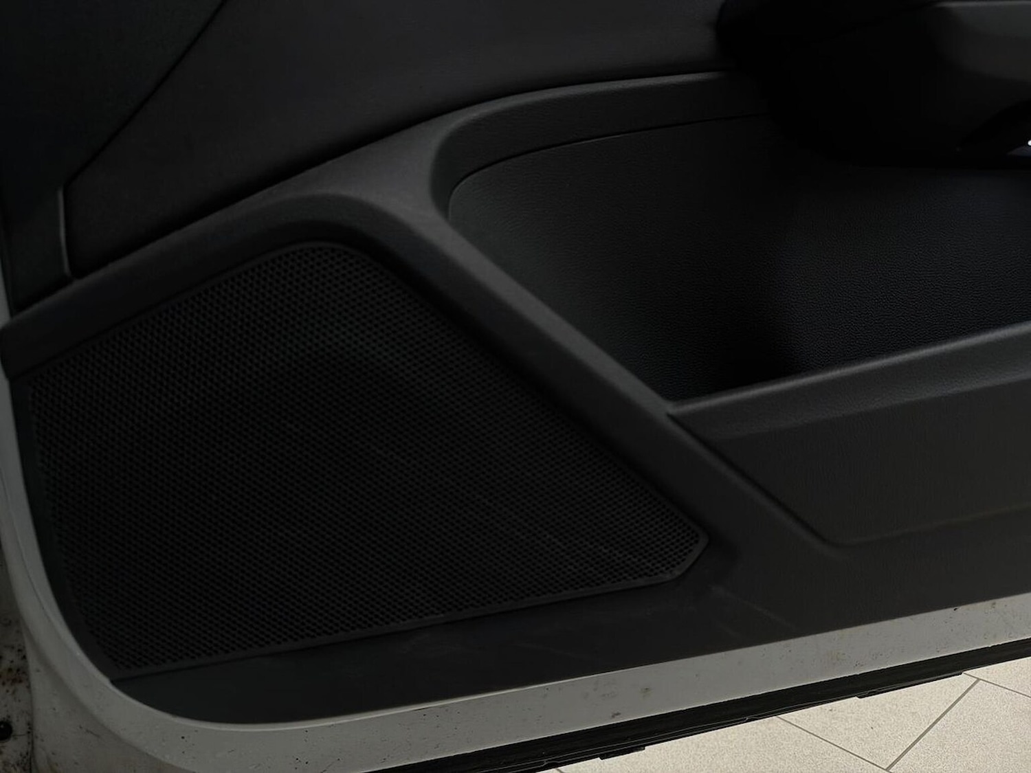 Used Volkswagen T-Roc 2021 for sale - 76735598: Photo 30