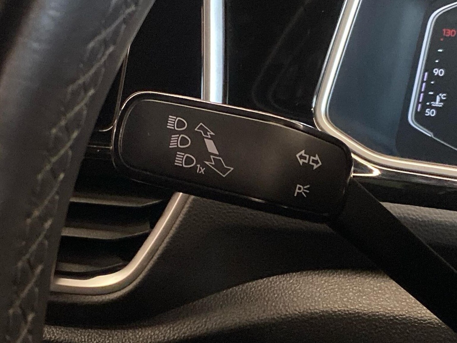 Used Volkswagen T-Roc 2024 for sale - 77639315: Photo 30