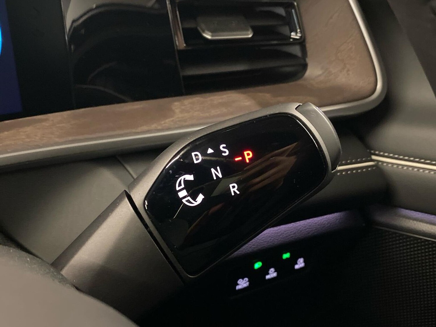 Used Volkswagen Tiguan 2025 for sale - 77024207: Photo 30