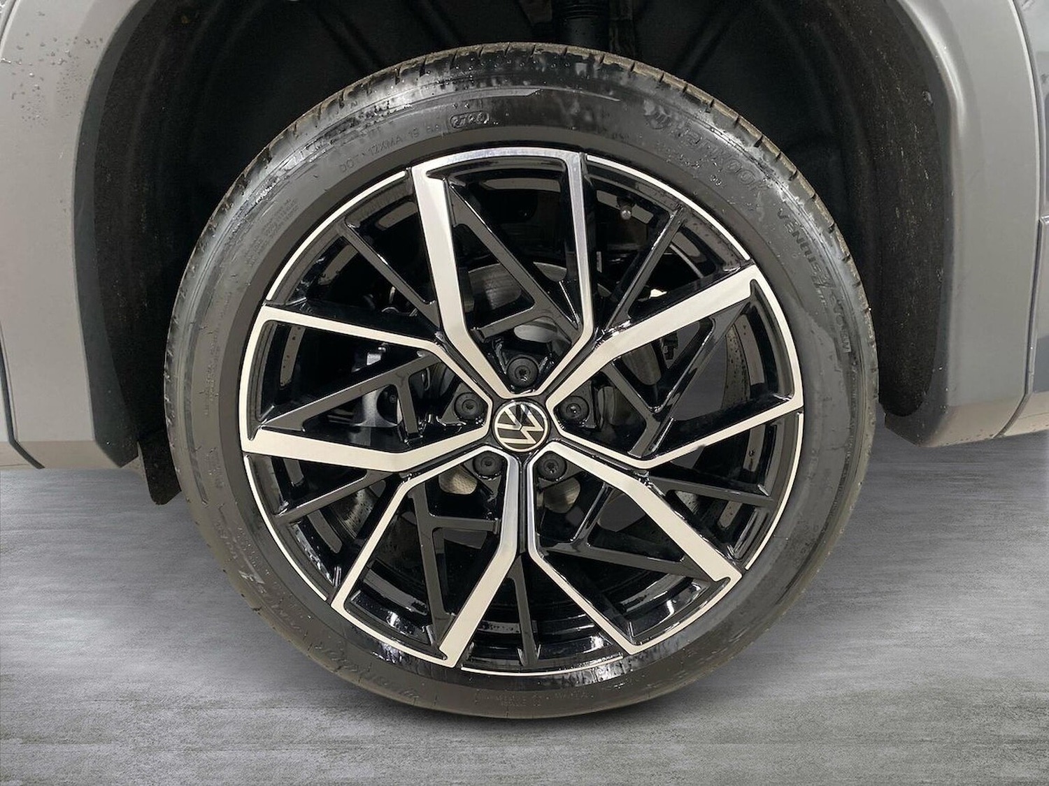 Used Volkswagen Tiguan 2025 for sale - 77024207: Photo 8