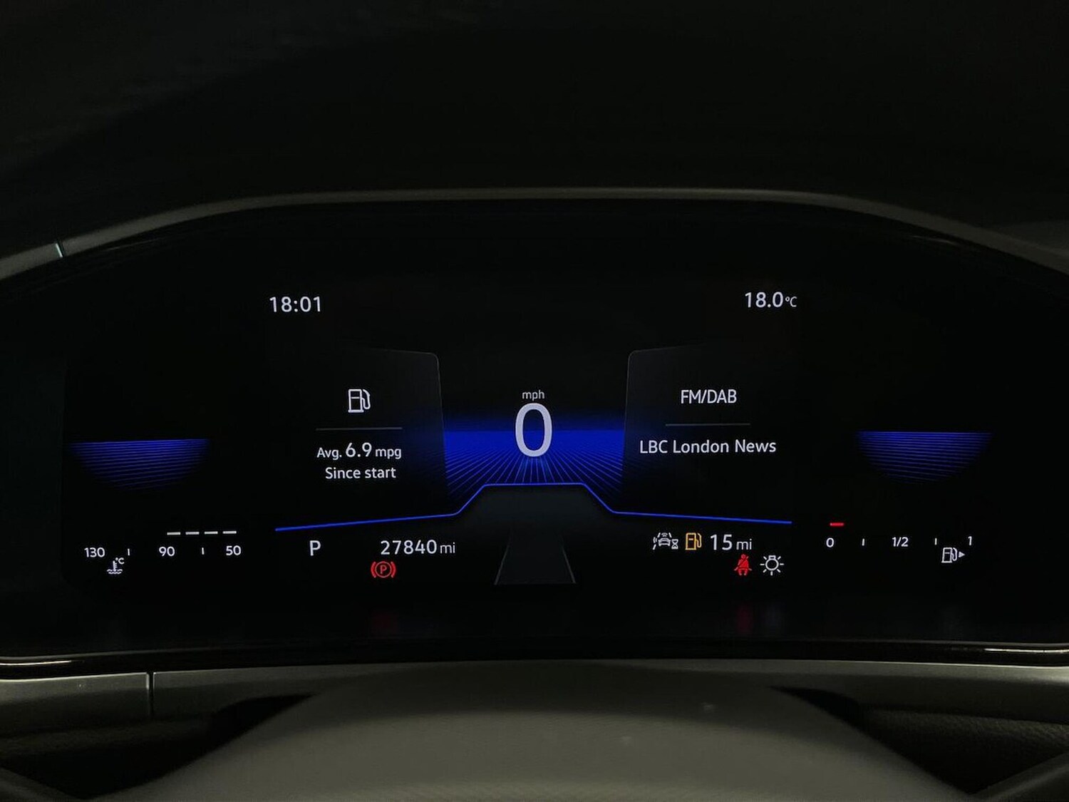 Used Volkswagen T-Roc 2022 for sale - 76319643: Photo 10