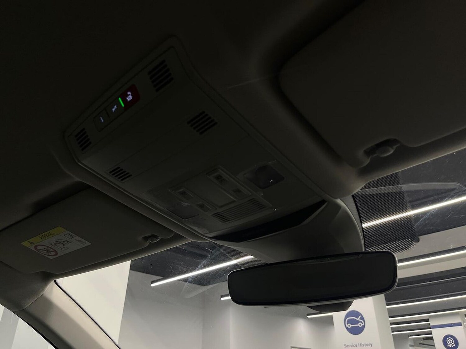 Used Volkswagen T-Roc 2022 for sale - 76319643: Photo 14