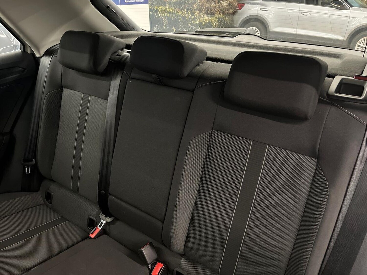 Used Volkswagen T-Roc 2022 for sale - 76319643: Photo 16