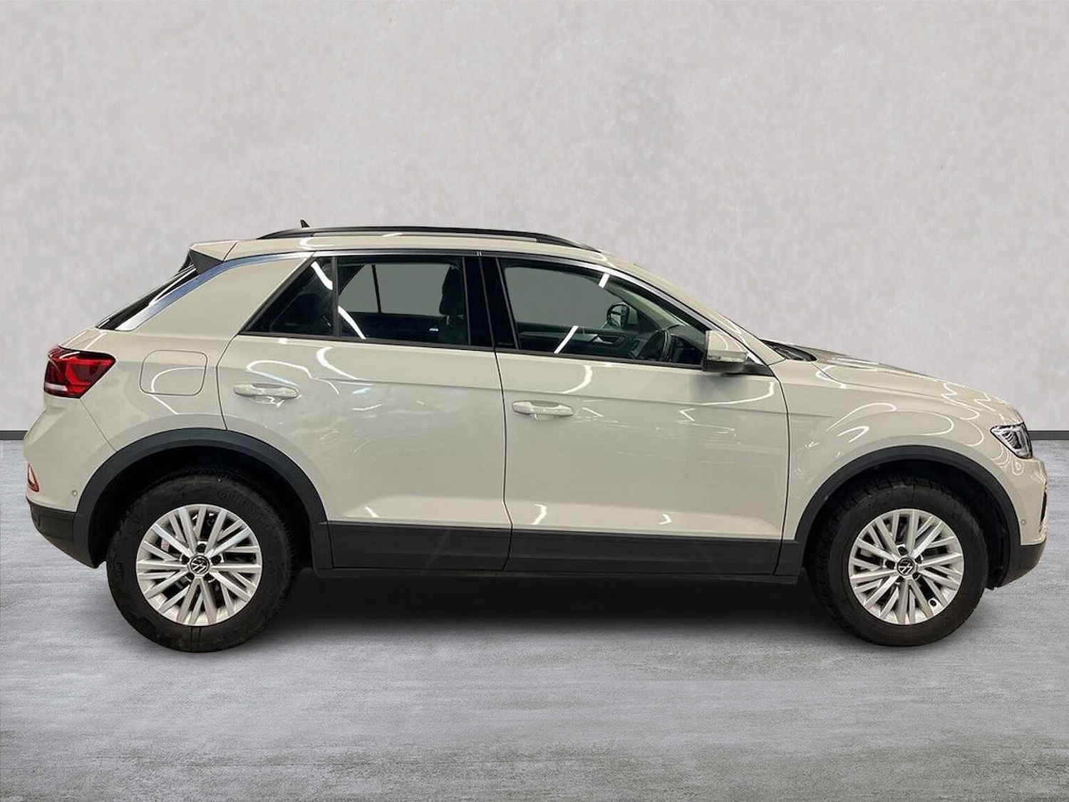 Used Volkswagen T-Roc 2022 for sale - 76319643: Photo 3