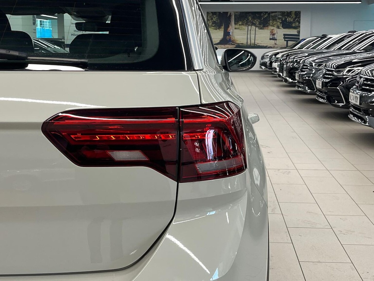 Used Volkswagen T-Roc 2022 for sale - 76319643: Photo 31