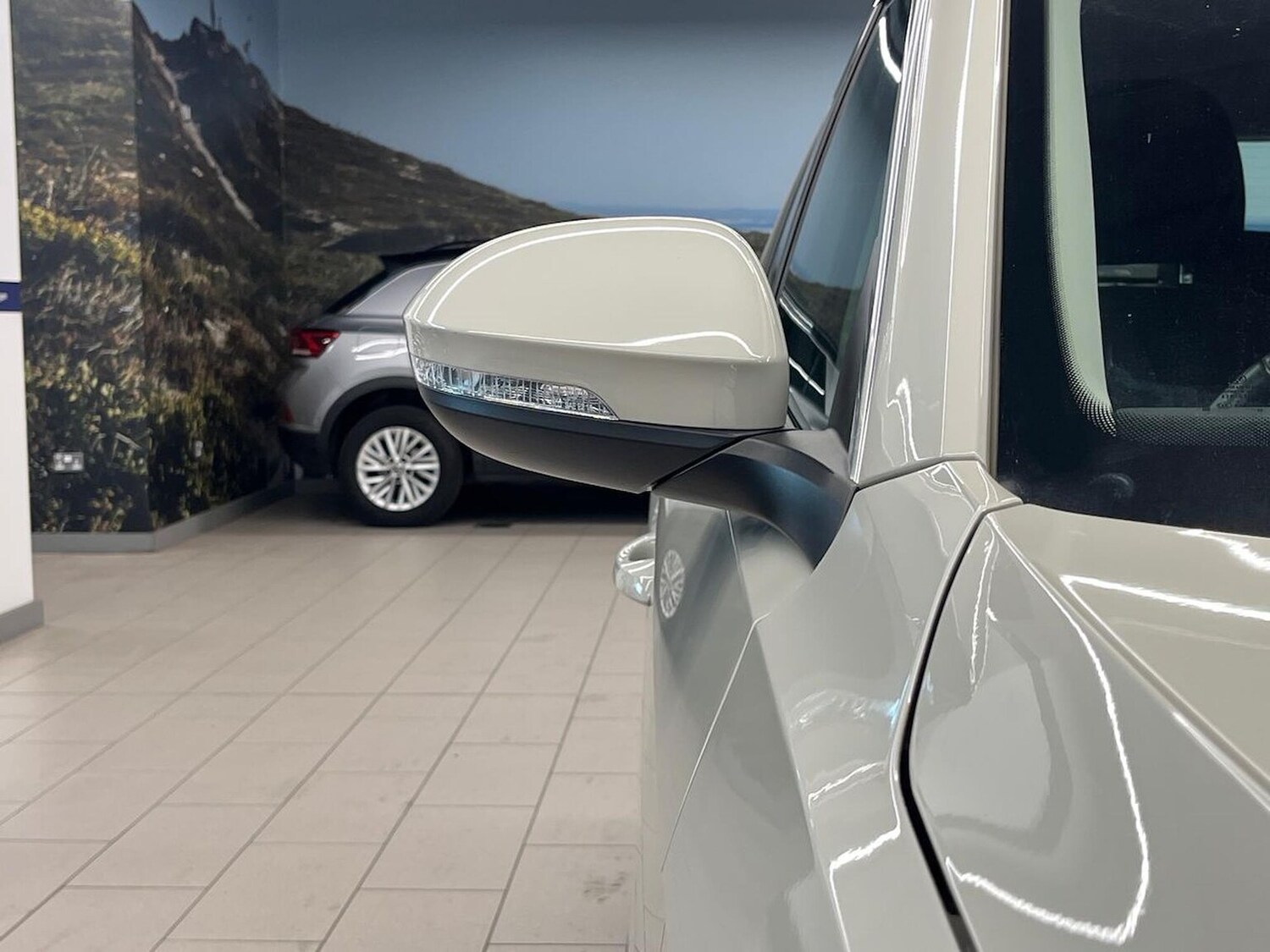 Used Volkswagen T-Roc 2022 for sale - 76319643: Photo 32