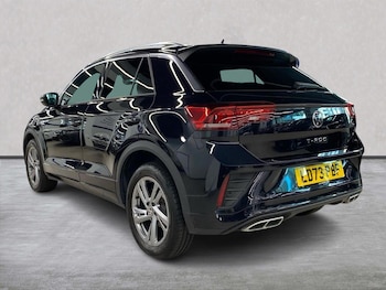 Used Volkswagen T-Roc 2023 for sale - 79410535: Photo
