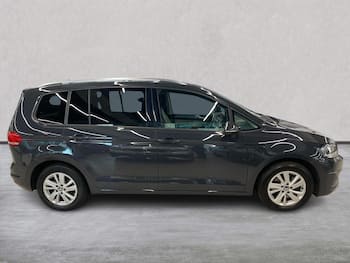 Used Volkswagen Touran 2021 for sale - 79819531: Photo