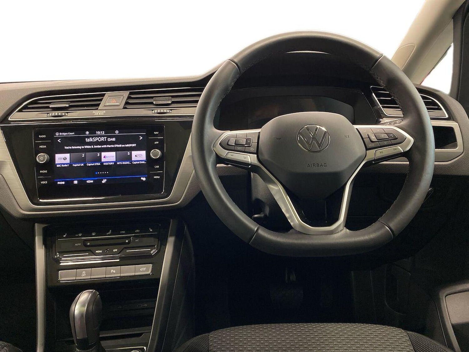 Used Volkswagen Touran 2025 for sale - 77023464: Photo 11