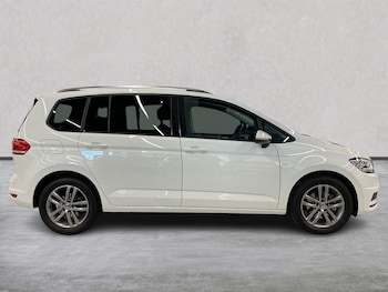 Used Volkswagen Touran 2025 for sale - 75511627: Photo