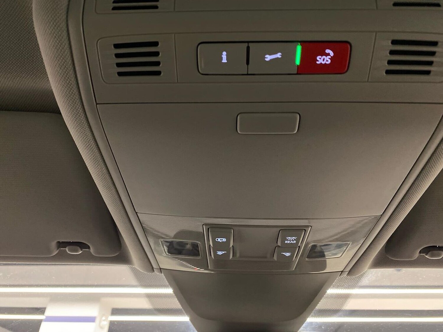 Used Volkswagen Tiguan 2021 for sale - 76605601: Photo 14