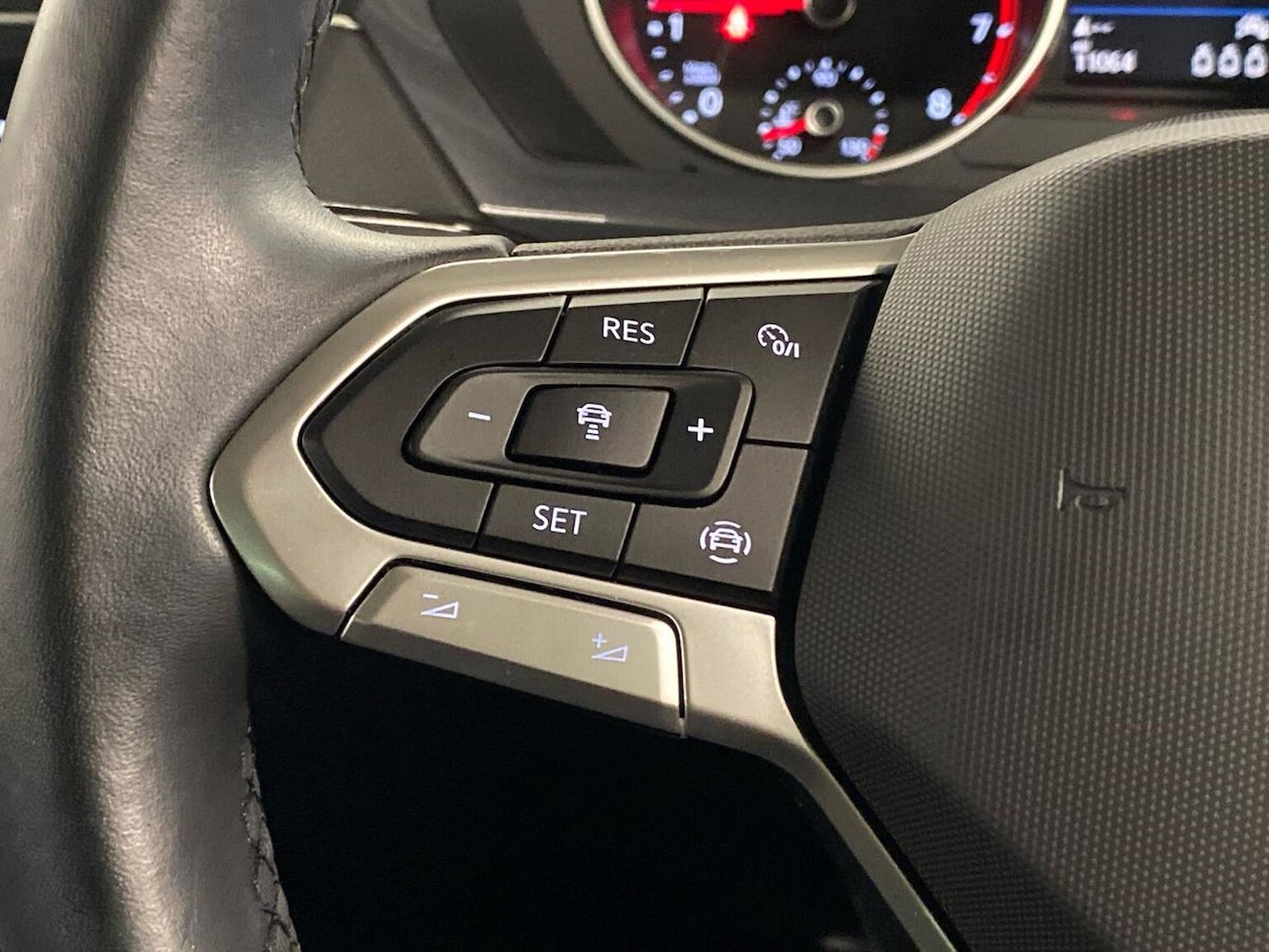 Used Volkswagen Tiguan 2021 for sale - 76605601: Photo 26