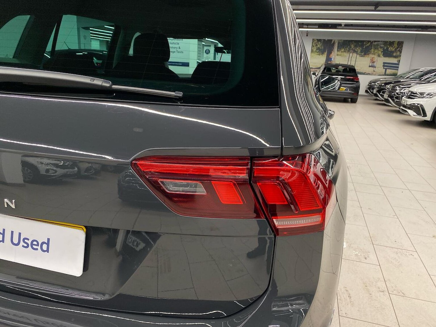 Used Volkswagen Tiguan 2021 for sale - 76605601: Photo 32