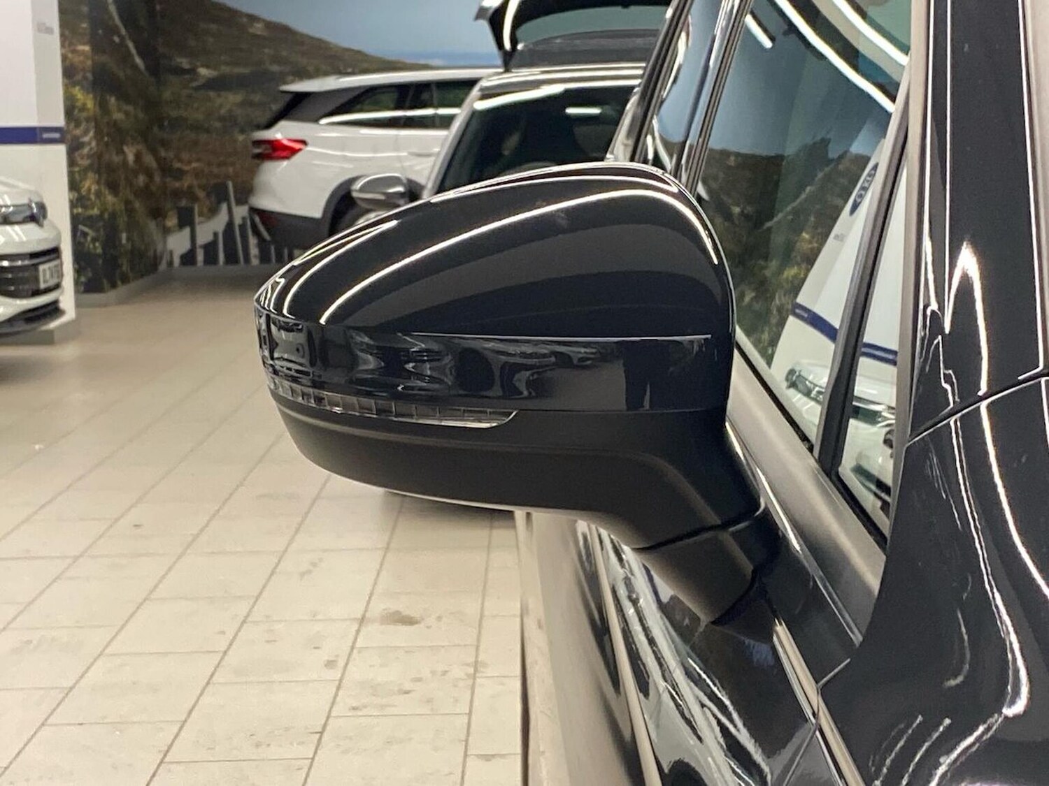 Used Volkswagen Tiguan 2021 for sale - 76605601: Photo 33