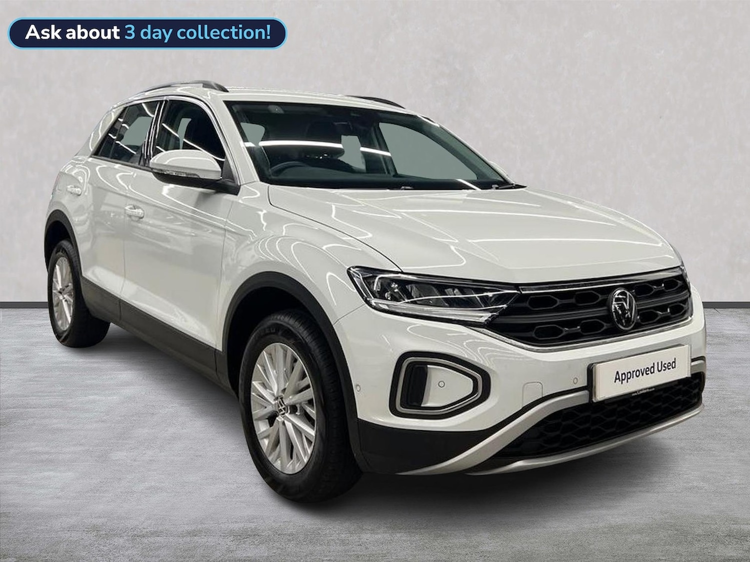 Used Volkswagen T-Roc 2024 for sale - 77946120: Photo 1