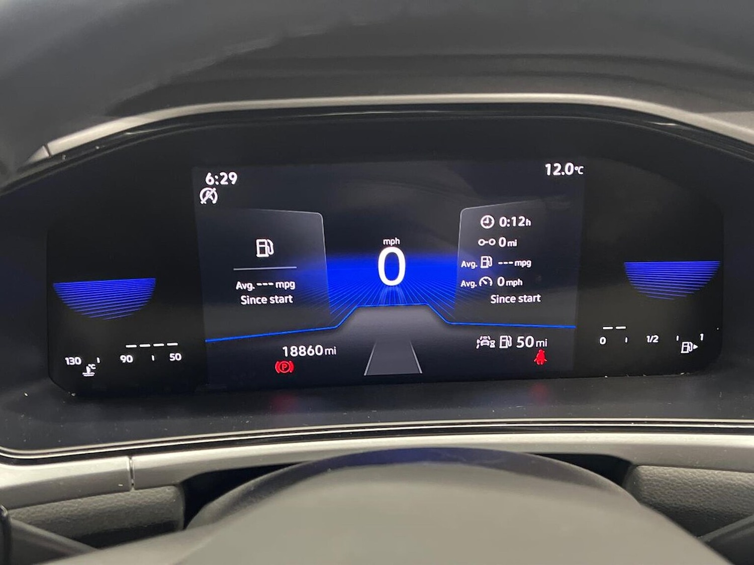 Used Volkswagen T-Roc 2024 for sale - 77946120: Photo 10