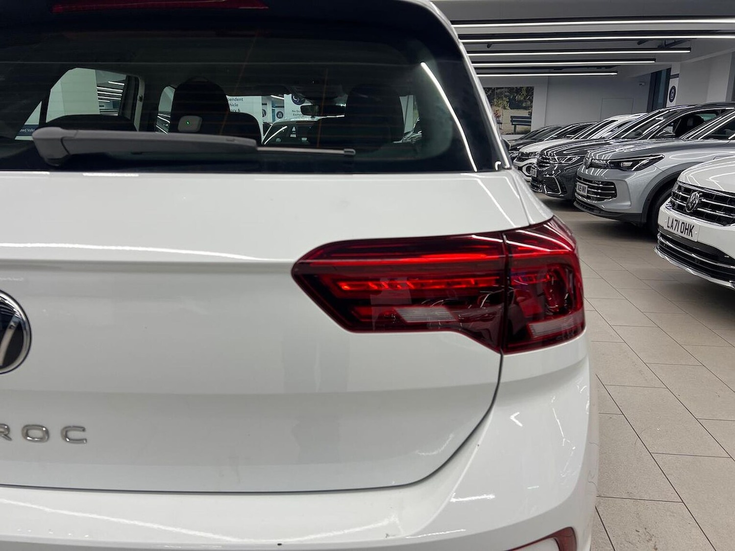 Used Volkswagen T-Roc 2024 for sale - 77946120: Photo 31