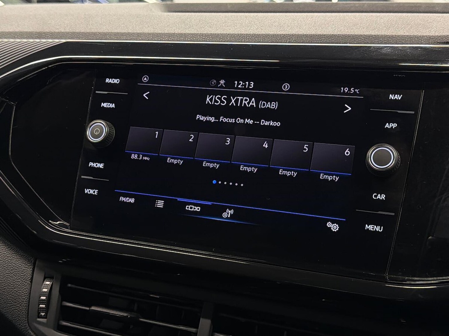 Used Volkswagen T-Cross 2021 for sale - 76331065: Photo 11
