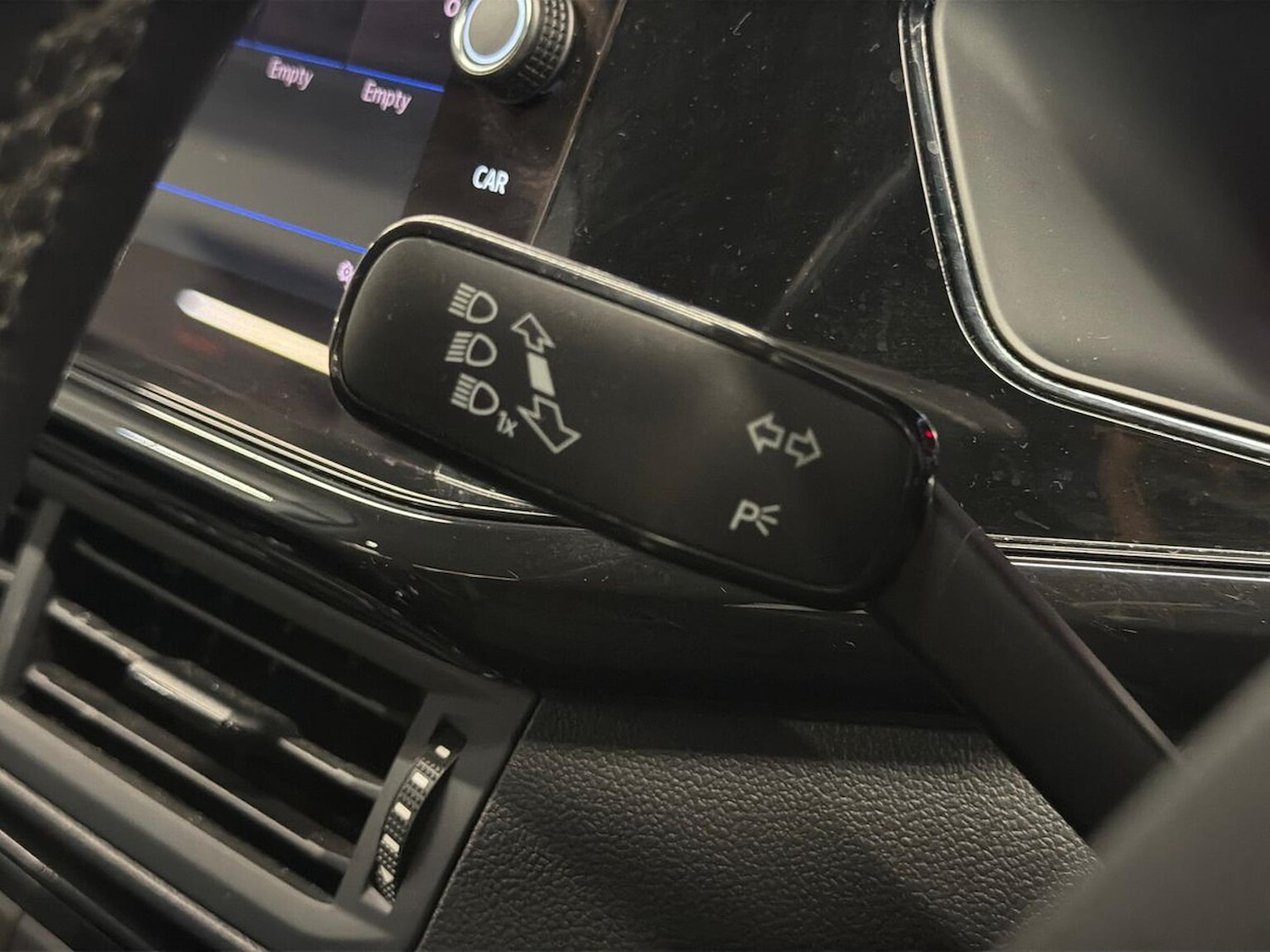 Used Volkswagen T-Cross 2021 for sale - 76331065: Photo 28