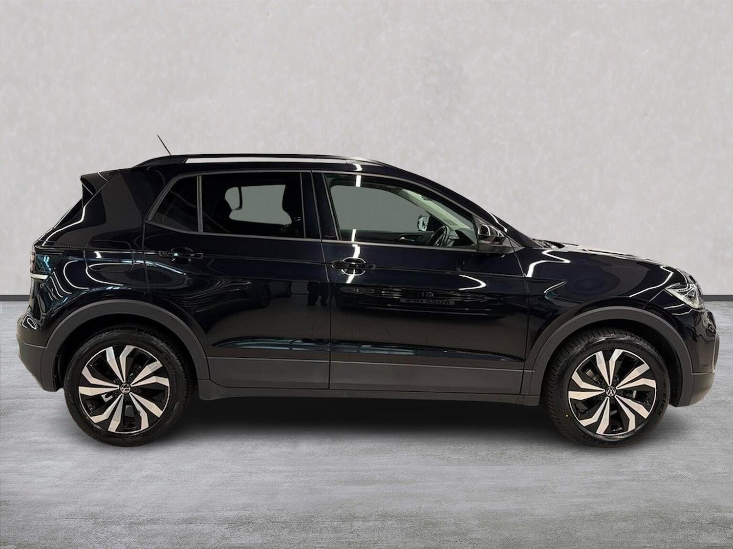 Used Volkswagen T-Cross 2021 for sale - 76331065: Photo 3