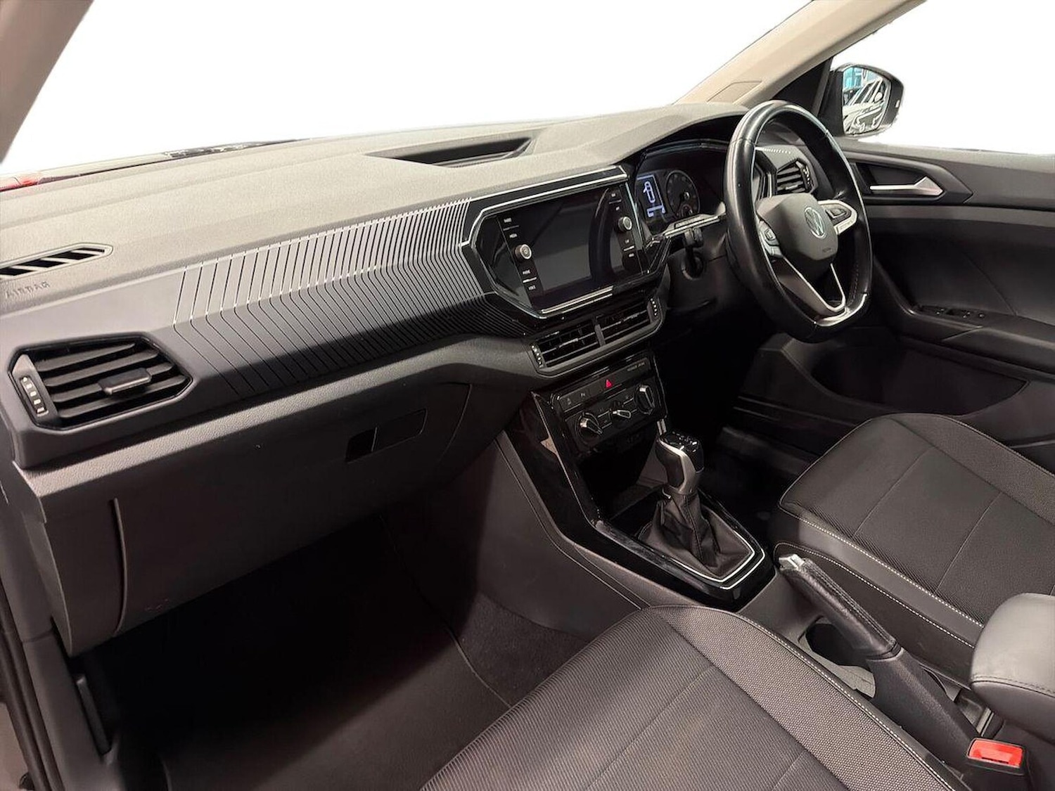 Used Volkswagen T-Cross 2021 for sale - 76331065: Photo 7