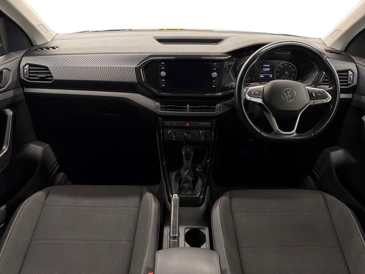 Used Volkswagen T-Cross 2021 for sale - 76331065: Photo 8