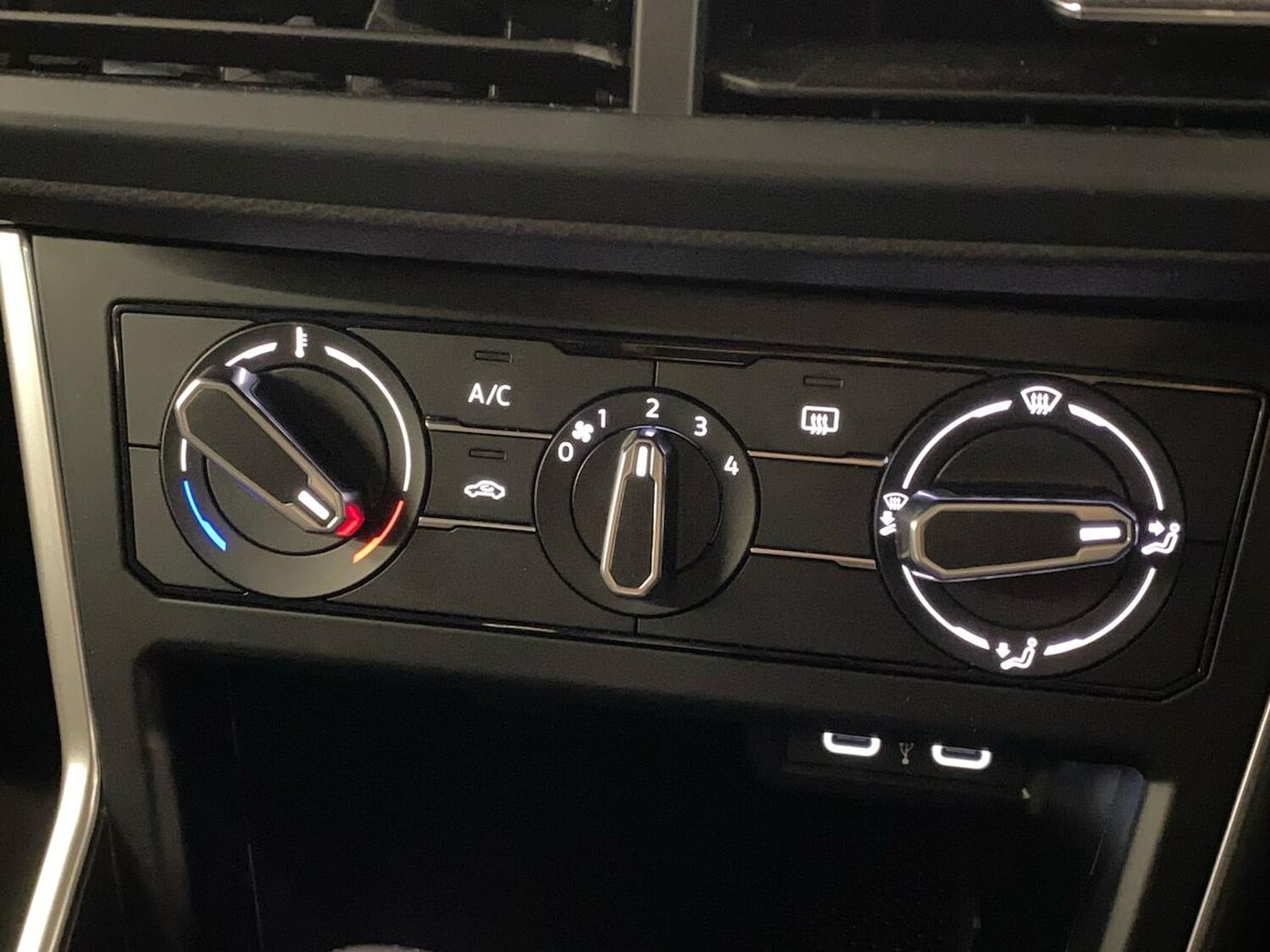 Used Volkswagen Polo 2023 for sale - 78195249: Photo 12