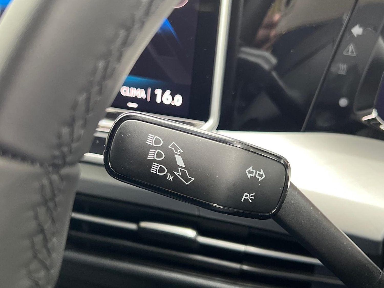 Used Volkswagen Golf 2025 for sale - 77555279: Photo 28