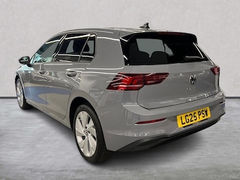 Used Volkswagen Golf 2025 for sale - 77555279: Photo