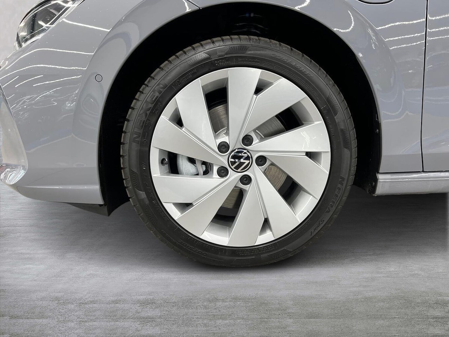 Used Volkswagen Golf 2025 for sale - 77555279: Photo 6