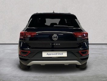 Used Volkswagen T-Roc 2025 for sale - 76832035: Photo
