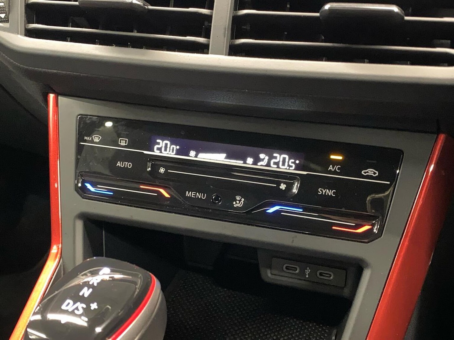 Used Volkswagen Polo 2024 for sale - 76951203: Photo 13