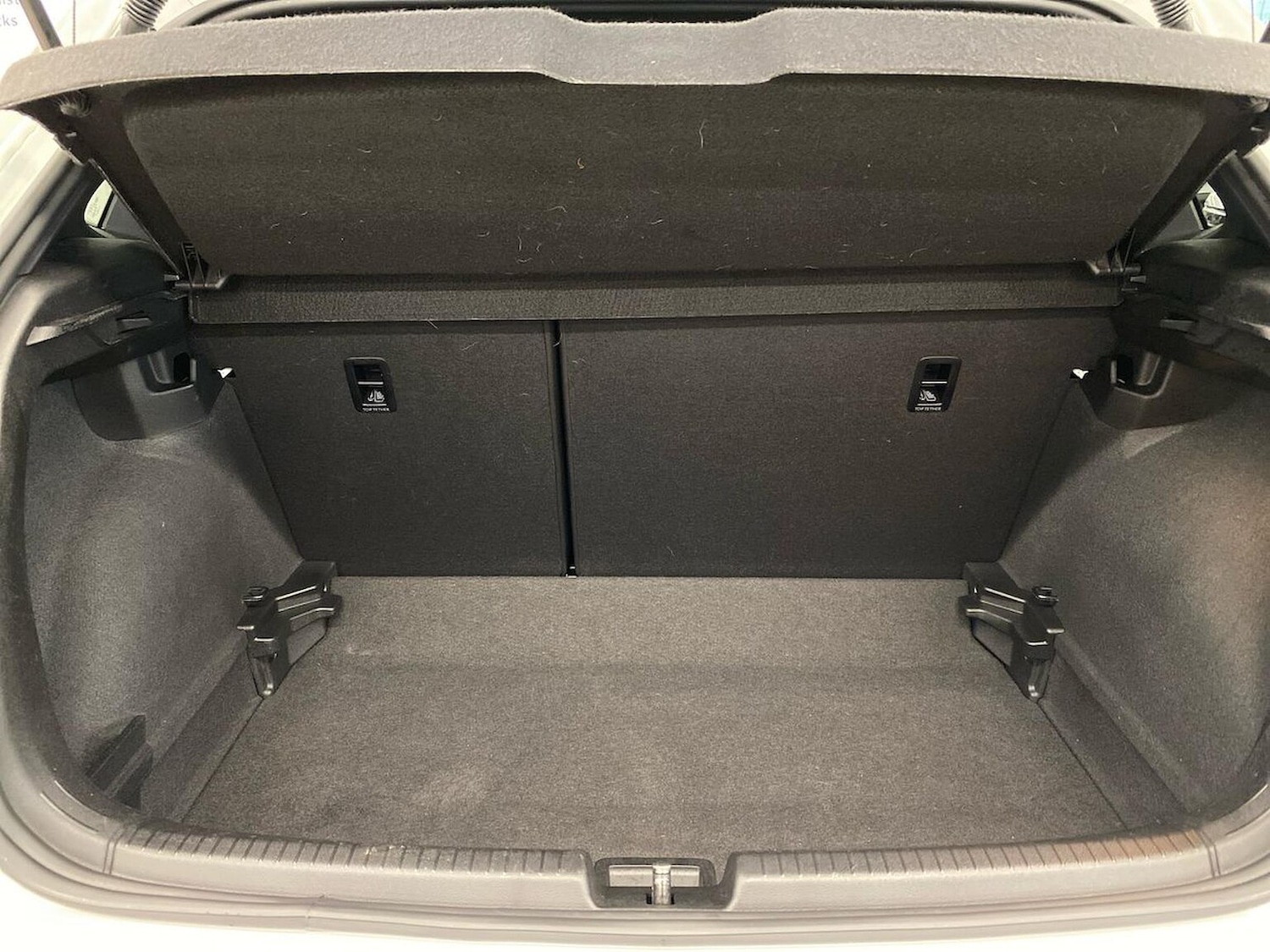 Used Volkswagen Polo 2024 for sale - 76951203: Photo 18