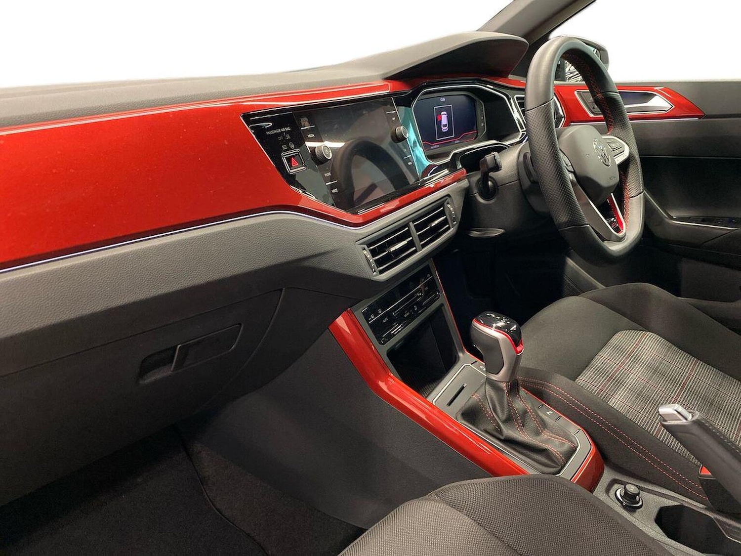 Used Volkswagen Polo 2024 for sale - 76951203: Photo 8