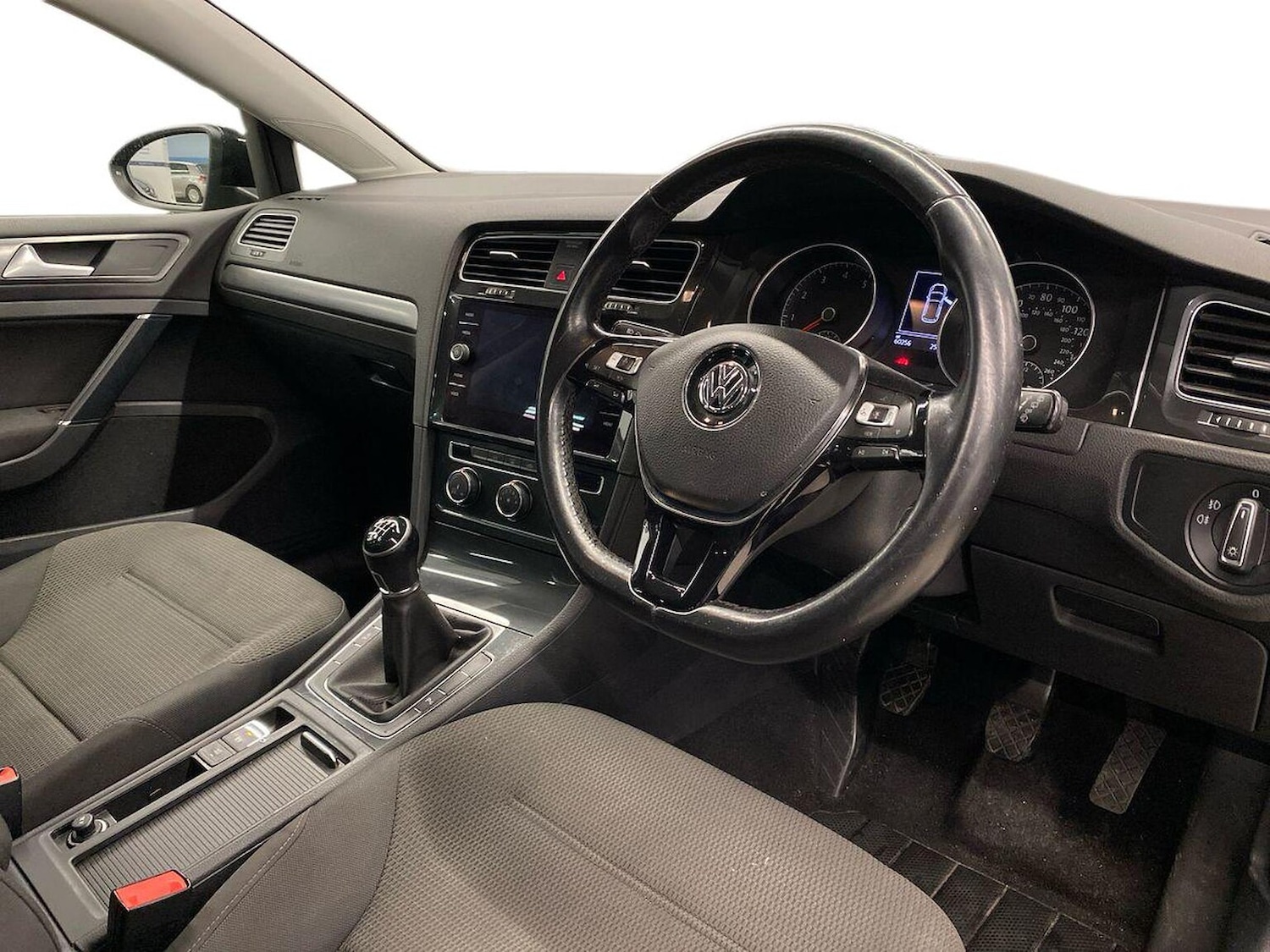 Used Volkswagen Golf 2019 for sale - 76885032: Photo 15