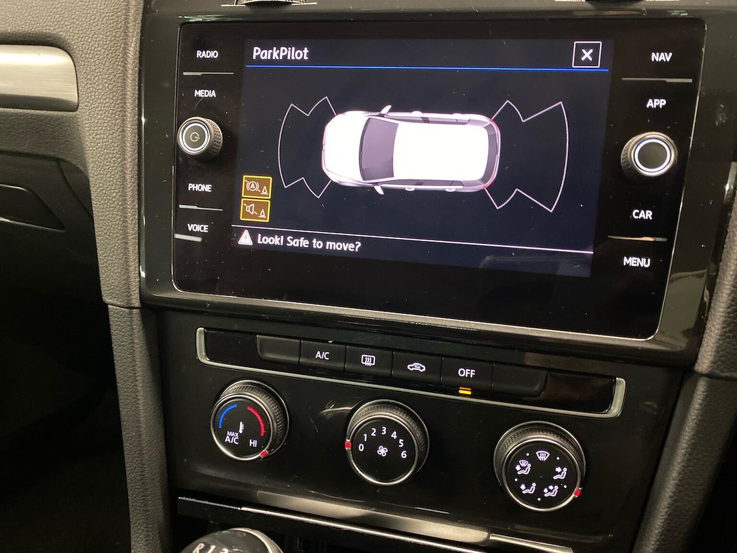 Used Volkswagen Golf 2019 for sale - 76885032: Photo 23