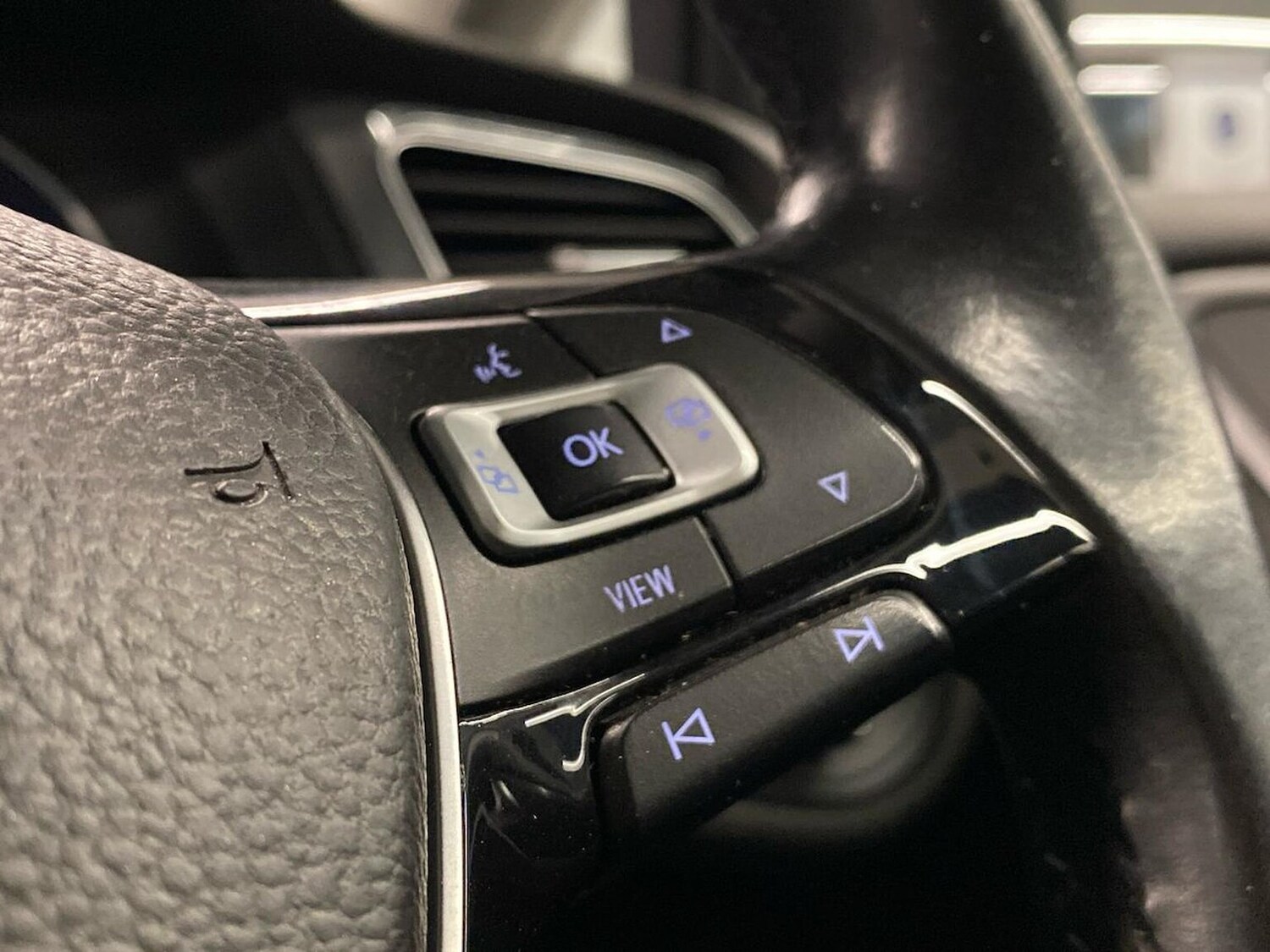 Used Volkswagen Golf 2019 for sale - 76885032: Photo 25