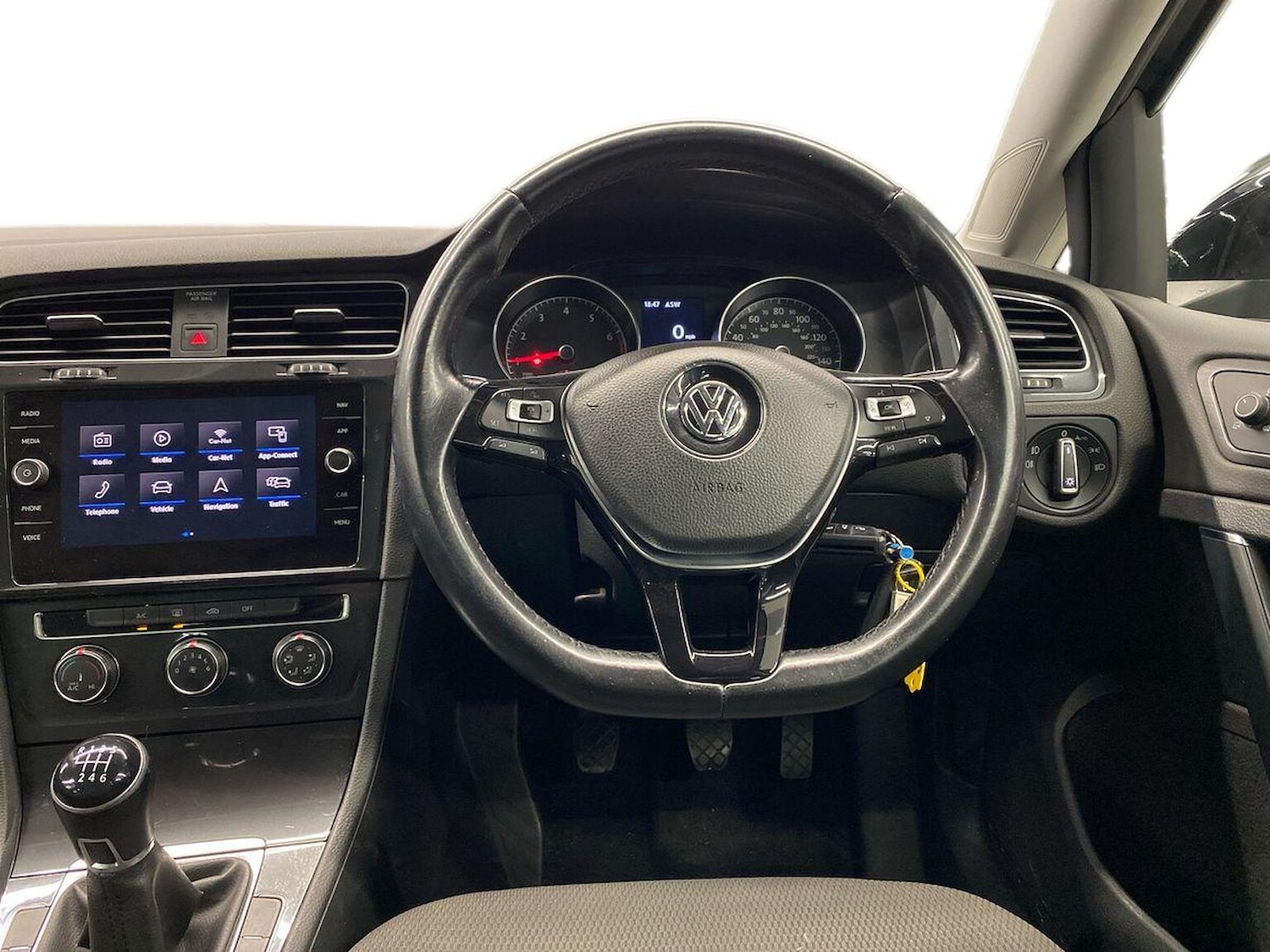 Used Volkswagen Golf 2019 for sale - 76885032: Photo 9