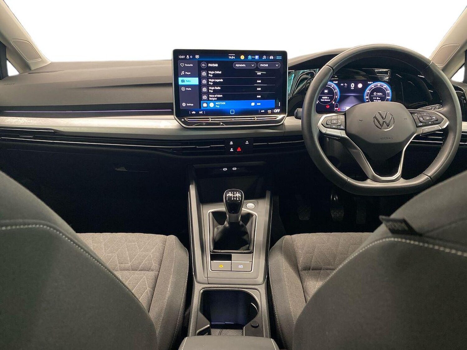 Used Volkswagen Golf 2024 for sale - 78139566: Photo 8